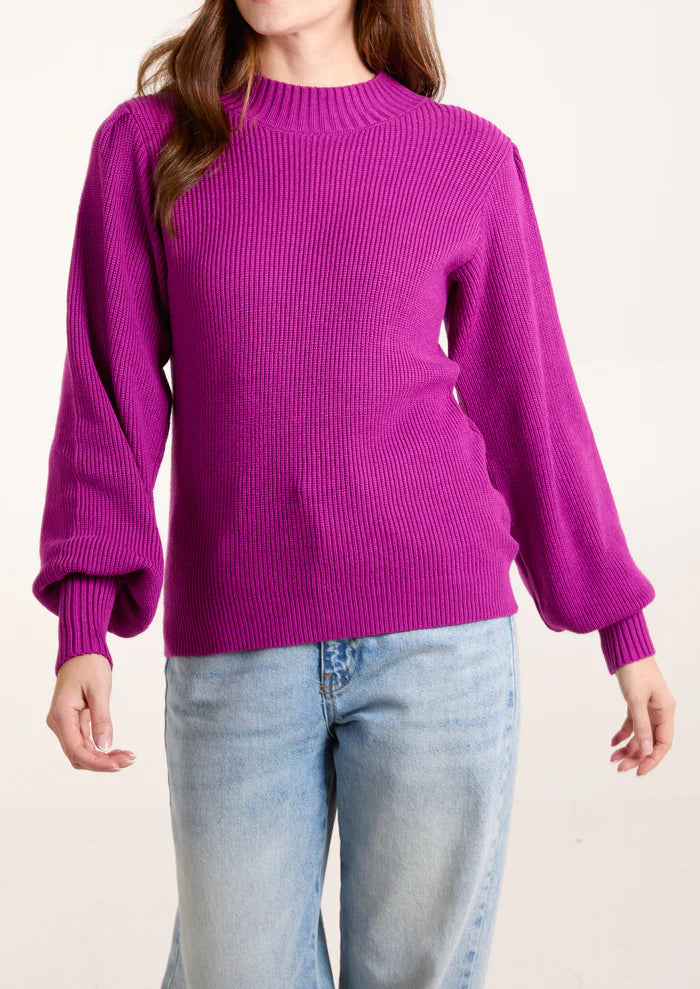 Soft knit round neck jumper in Purple