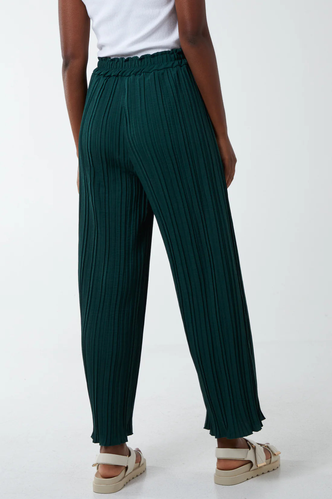 Wide Leg Plisse Drawstring Trousers in Green