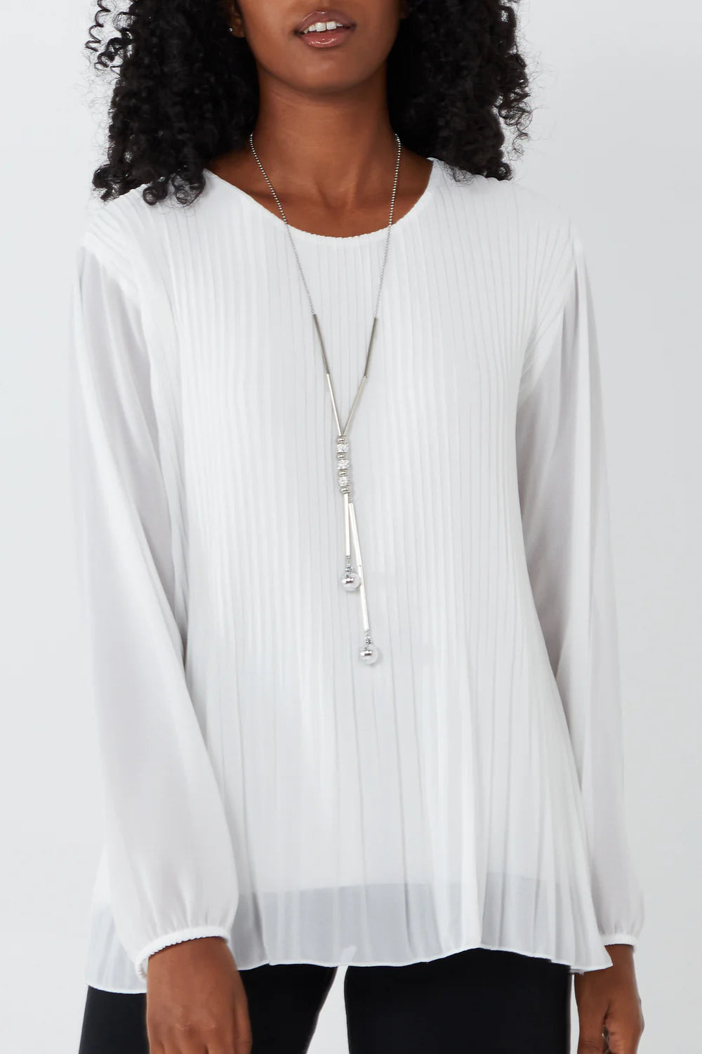 Pleated long sleeve top with necklace in white