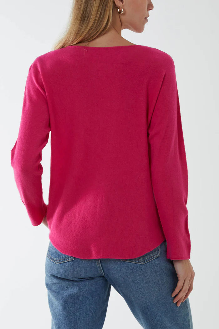 Round neck fine knit jumper in Fuchsia