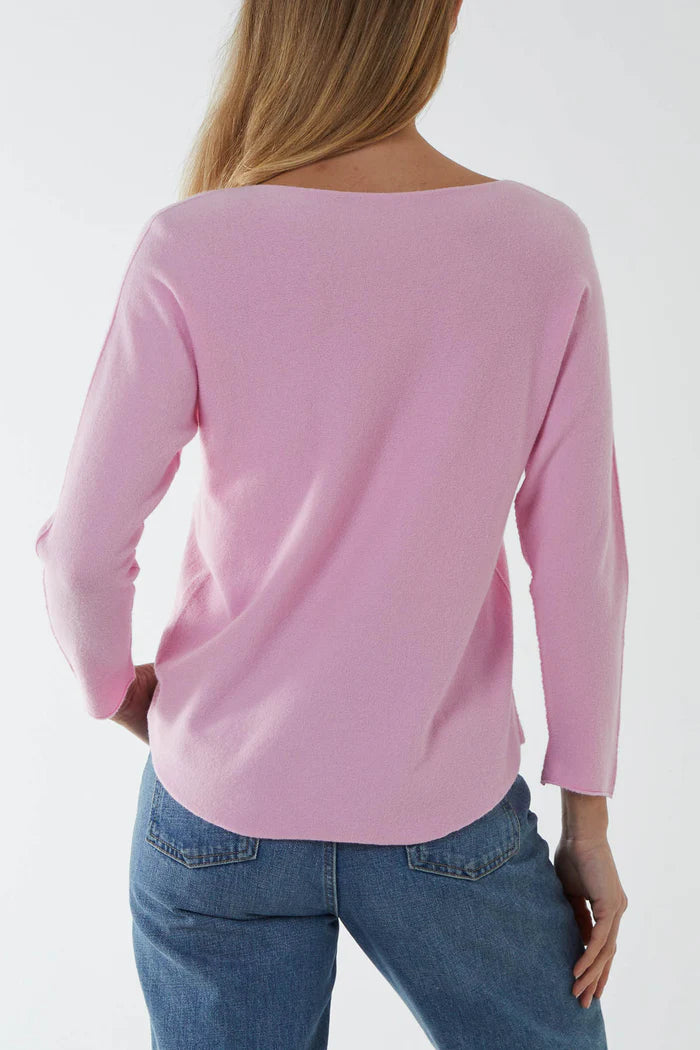 Round neck fine knit jumper in pale pink