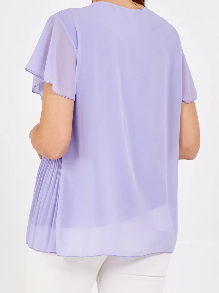 Lilac Pleated Top with Necklace