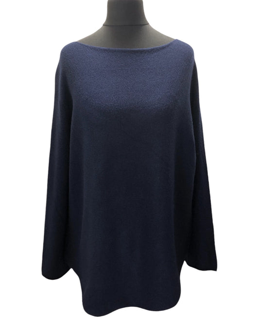 Soft knit Jumper in Navy